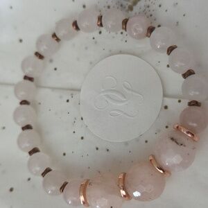 Elegant Rose Quartz Beaded Bracelet